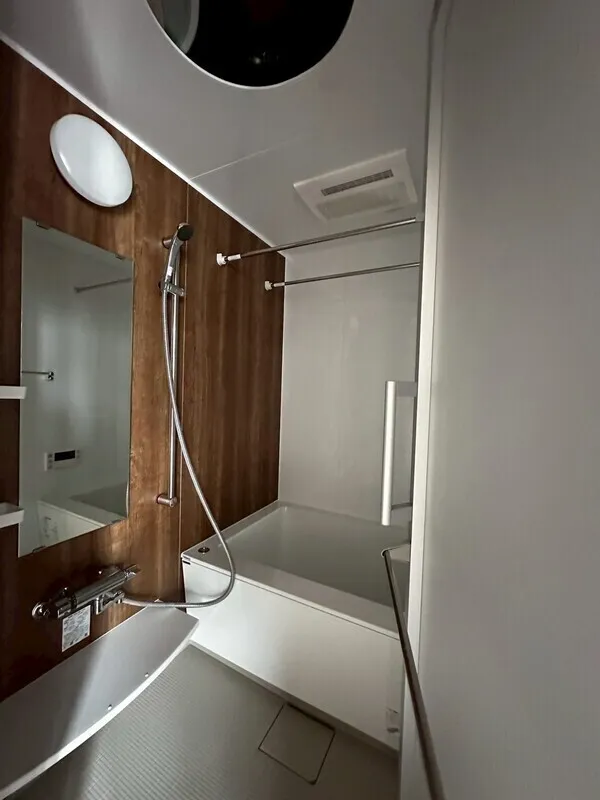 Lumique Omori - Interior - ["Interior design", "Flooring", "Plumbing fixture"]