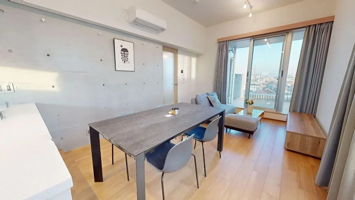 Hmlet Gakugei Daigaku - Interior - ["Furniture", "Flooring", "Interior design"]