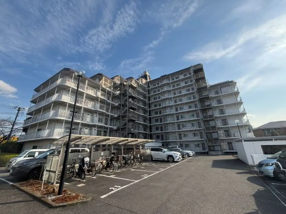 Nissho Iwai Tokiwadai Mansion