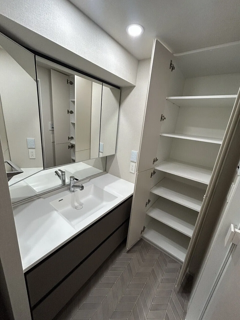 Blanchiesta Kiba - Interior - ["Flooring", "Floor", "Interior design"]