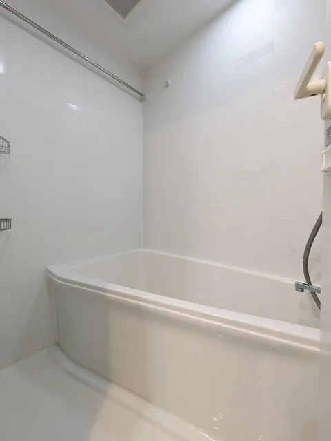 BPR Residence Minami-Shinagawa - Interior - ["Flooring", "Bathroom", "Bathtub"]