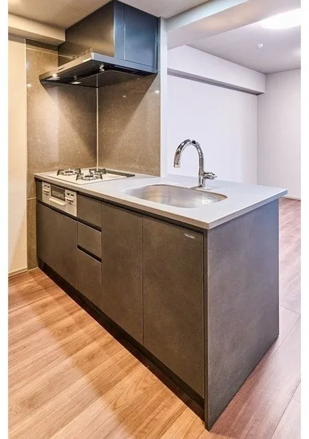 Comforia Liv Hatchobori - Interior - ["Kitchen", "Flooring", "Floor"]