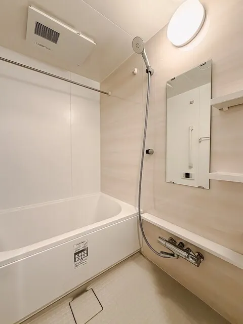 Brookside Residence Kiba - Interior - ["Flooring", "Plumbing fixture", "Floor"]