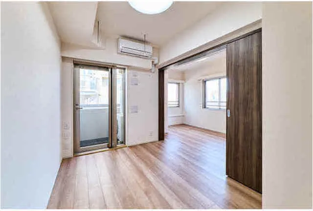 Prele Duc Kinshi Park - Interior - ["Flooring", "Floor", "Apartment"]