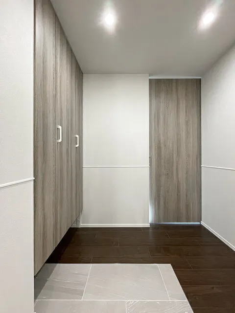 Chez Moi Shirokane Takanawa - Interior - ["Flooring", "Wood", "Floor"]
