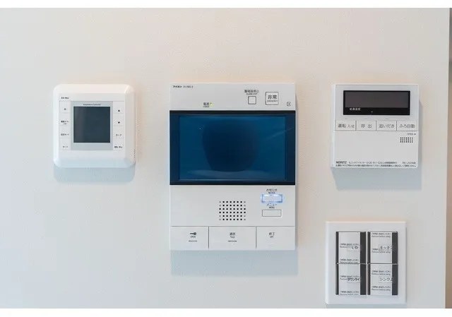 Ichigayadaimachizaka Front - Interior - ["Electronic device", "Technology", "Home Security"]