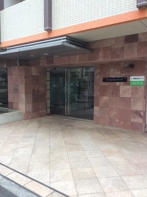 Comforia Ryogoku DEUX - Exterior - ["Wood", "Fixture", "Brickwork"]