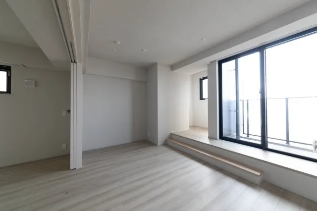 Proud Flat Nishiwaseda - Interior - ["Building", "Window", "Fixture"]