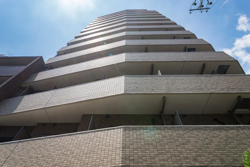 Presence Shinjuku Gyoenmae Ultimate - Exterior - ["Architecture", "Composite material", "High-rise building"]