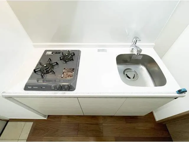 Covent Garden - Interior - ["Kitchen Sink", "Major appliance", "Kitchen"]