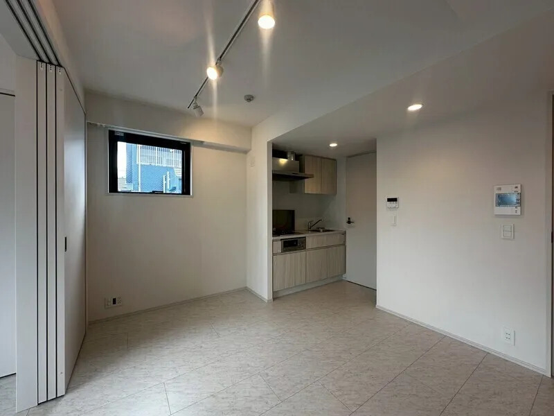 Lumique Omori - Interior - ["Flooring", "Floor", "Ceiling"]