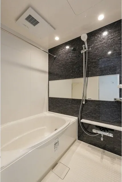 Comforia Liv Bunkyo Gokokuji - Interior - ["Flooring", "Plumbing fixture", "Interior design"]