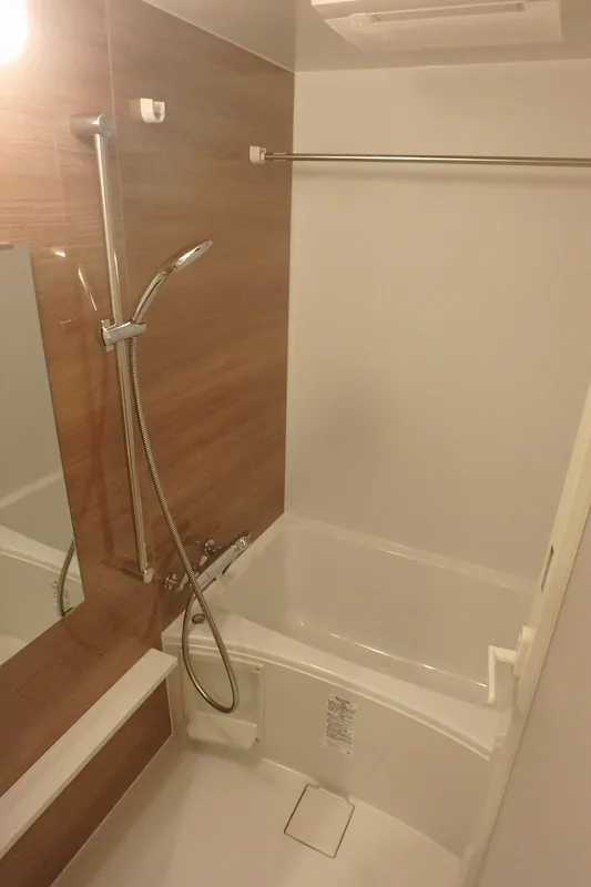 CAVANA Kinshicho - Interior - ["Plumbing fixture", "Flooring", "Floor"]