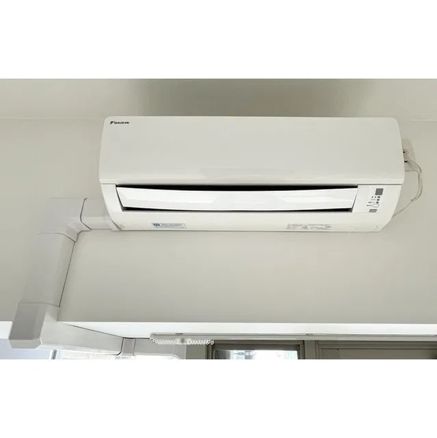 W723 - Interior - ["Output device", "Rectangle", "Office equipment"]