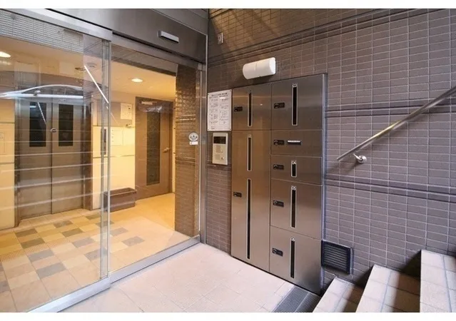 Rivere Kudan Minami - Exterior - ["Ceiling", "Building", "Property"]