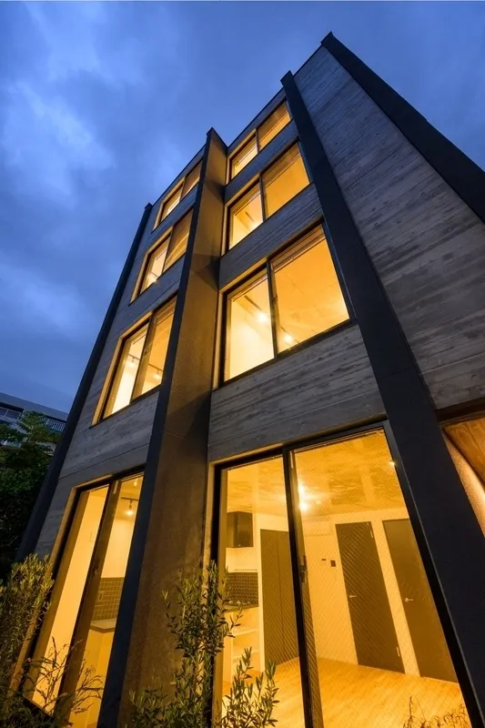 Trias253 - Exterior - ["Wood", "Composite material", "Apartment"]