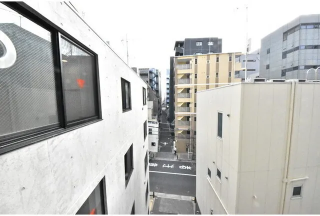 MAISON DE S - Interior - ["Apartment", "Urban design", "Composite material"]