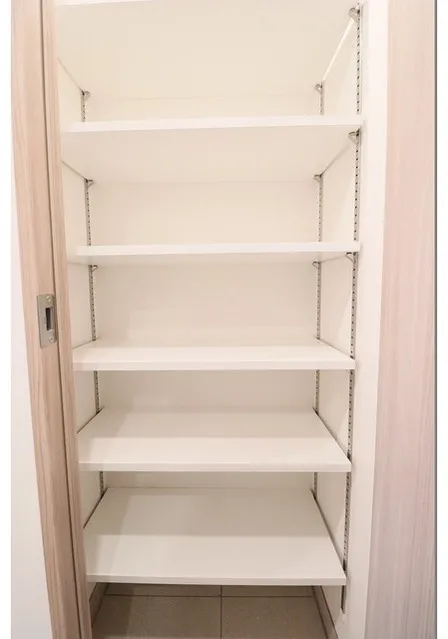 ORME COURT YOTSUYA - Interior - ["Shelf", "Shelving", "Wood"]