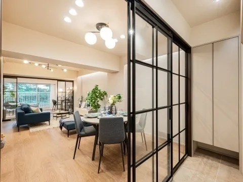 Green Oasis Akasaka - Interior - ["Interior design", "Flooring", "Furniture"]