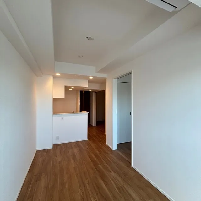 Park Axis Shinagawa Tennozu Isle - Interior - ["Flooring", "Floor", "Wood"]