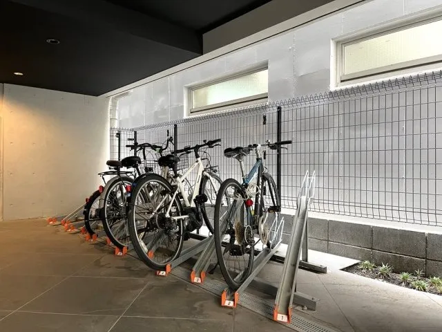 Live Flat Kuramae - Exterior - ["Bicycle", "Bicycle tire", "Bicycle wheel"]
