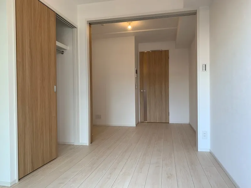 Doue Ryogoku III - Interior - ["Wood flooring", "Flooring", "Floor"]