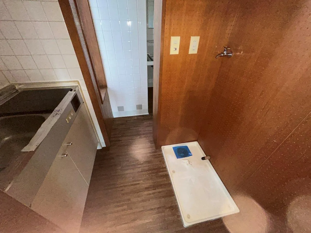 Aikawa Residence - Interior - ["Flooring", "Floor", "Wood"]