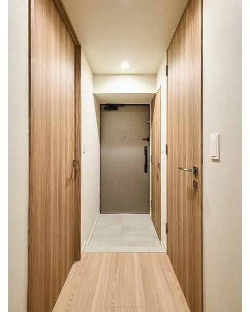 Comforia Liv Nishioshima SOUTH - Interior - ["Flooring", "Wood flooring", "Floor"]