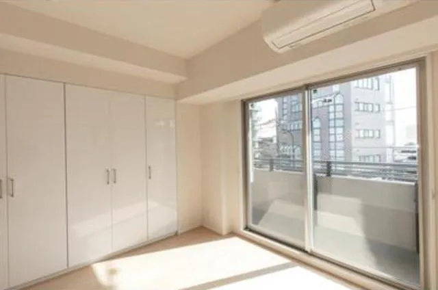 Park Axis Jiyugaoka Terrace - Interior - Living space