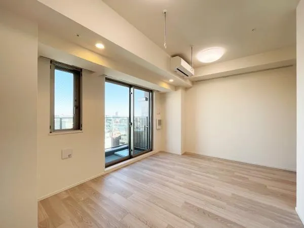Brillia Ist Asakusa - Interior - ["Floor", "Flooring", "Apartment"]