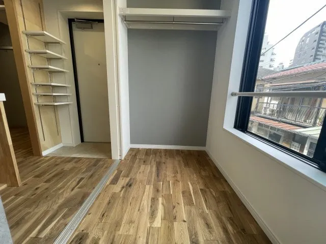 Apice Meguro - Interior - ["Fixture", "Wood", "Floor"]