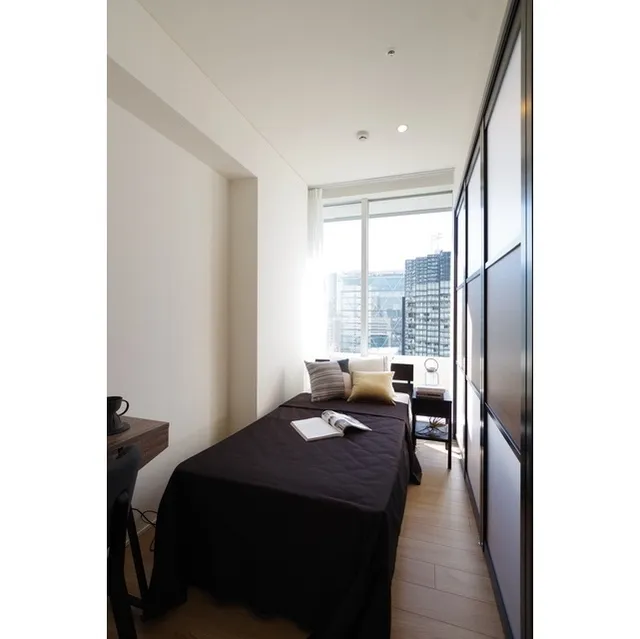 Frontier Residence The Tower Shinagawa - Interior - ["Building", "Furniture", "Fixture"]