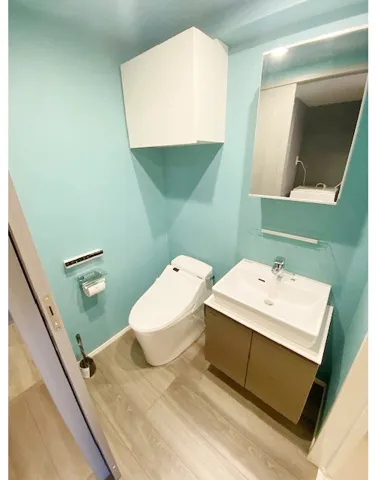 Lighthouse Otsuka - Interior - ["Plumbing fixture", "Flooring", "Interior design"]