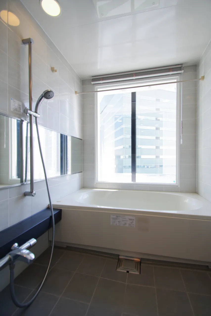 Central Park Tower La Tour Shinjuku - Interior - ["Plumbing fixture", "Bathroom", "Interior design"]