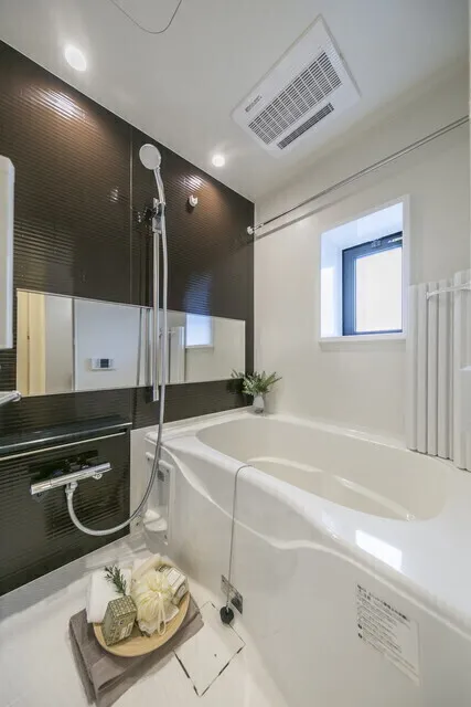 Le Jour Kanda Sudacho - Interior - ["Plumbing fixture", "Bathroom", "Interior design"]