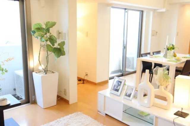 Prime Urban Itabashi Kuyakusho-mae - Interior - ["Property", "Plant", "Building"]