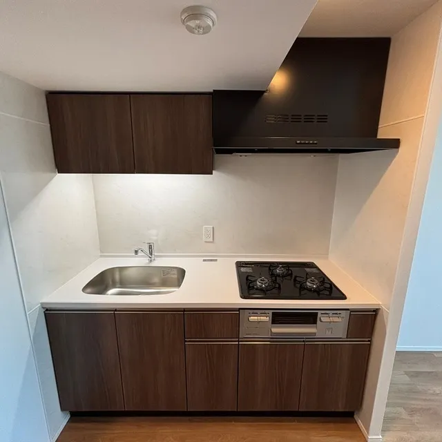 Park Axis Shinagawa Tennozu Isle - Interior - ["Floor", "Flooring", "Wood flooring"]