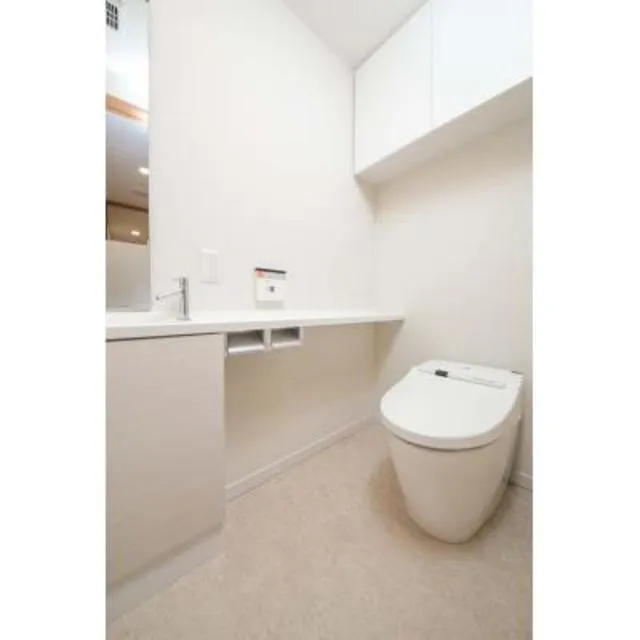 Momento Shiodome - Interior - ["Property", "Bathroom", "Room"]