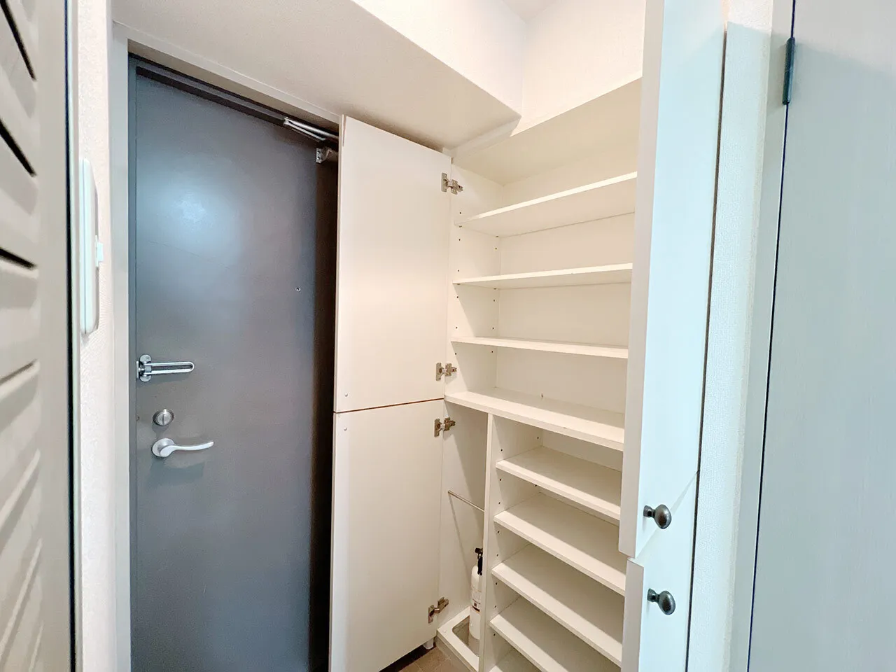 Mynavi Stay Kachidoki - Interior - ["Wood", "Flooring", "Interior design"]