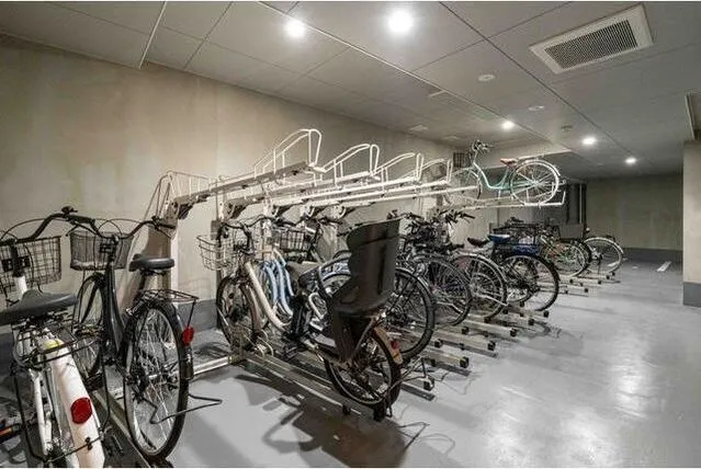 LUMIEC BUNKYO SENGOKU - Other - ["Bicycle frame", "Ceiling", "Bicycle"]