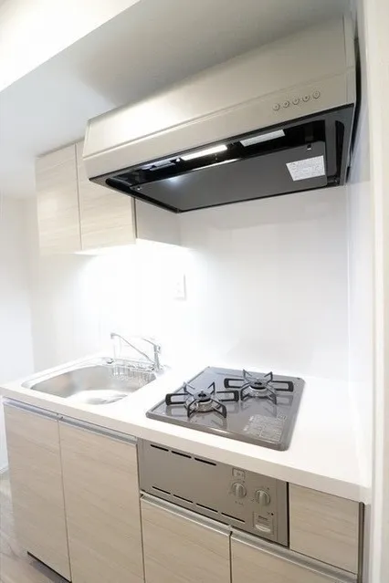 Light Terrace Akihabara - Interior - ["Property", "Room", "Cabinetry"]