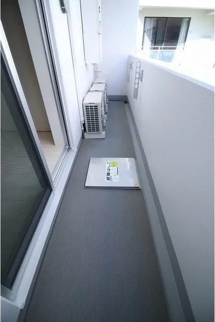 Comforia Fudomae - Interior - ["Property", "Stairs", "Architecture"]