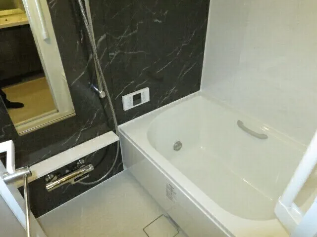 Wilterrace Morishita 4-Chome - Interior - ["Plumbing fixture", "Bathroom", "Bathtub"]