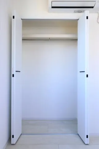 Bright Sumiyoshi - Interior - ["Wood", "Flooring", "Floor"]