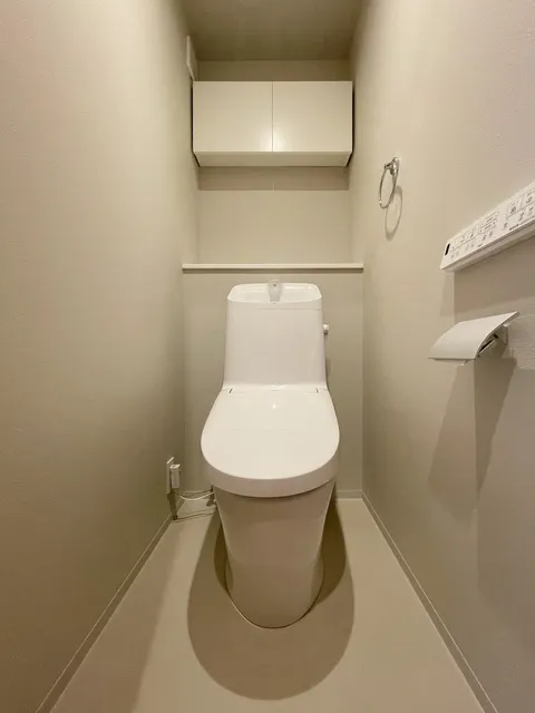 The Grand Terrace Wakabayashi - Interior - ["Toilet seat", "Toilet", "Flooring"]