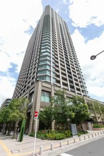Park City Osaki The Tower - Exterior - ["Cloud", "Skyscraper", "Building"]