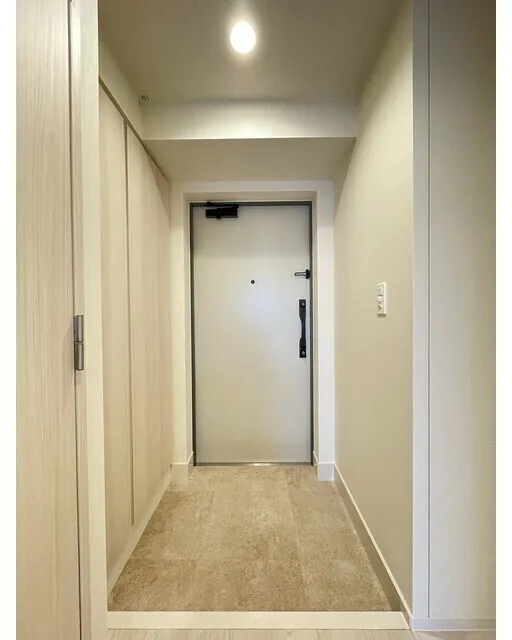 Comforia Liv Minamisunamachi East - Interior - ["Flooring", "Wall", "Floor"]