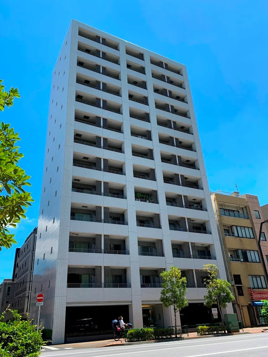 TLR Residence Ryogoku - Exterior - ["Building", "Plant", "Sky"]