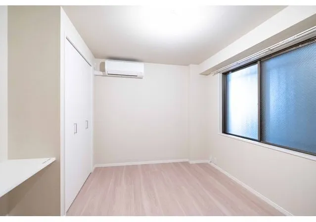 Milia Residence Nakano Yayoicho - Interior - ["Flooring", "Ceiling", "Floor"]