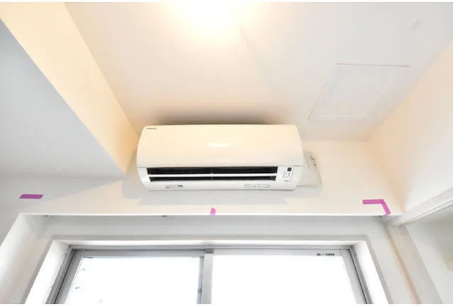 King House Sugamo - Interior - ["Electronic device", "Ceiling", "Interior design"]